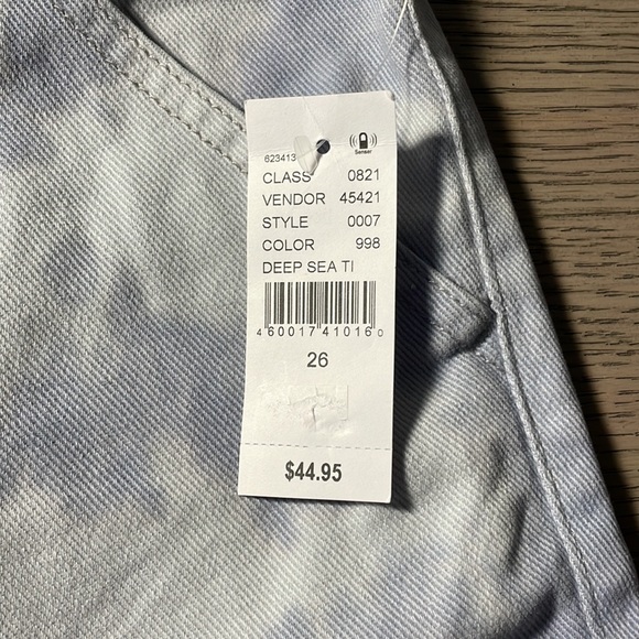 Pacsun Mom Shorts - Picture 5 of 13